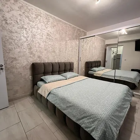 White & Silver Luxury * Craiova