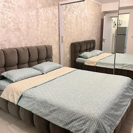 White & Silver Luxury Appartement *